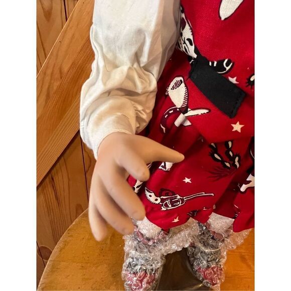 Vintage Tanya Tucker 1995 The Hamilton Collection Cowgirl Doll. - Picture 6 of 11